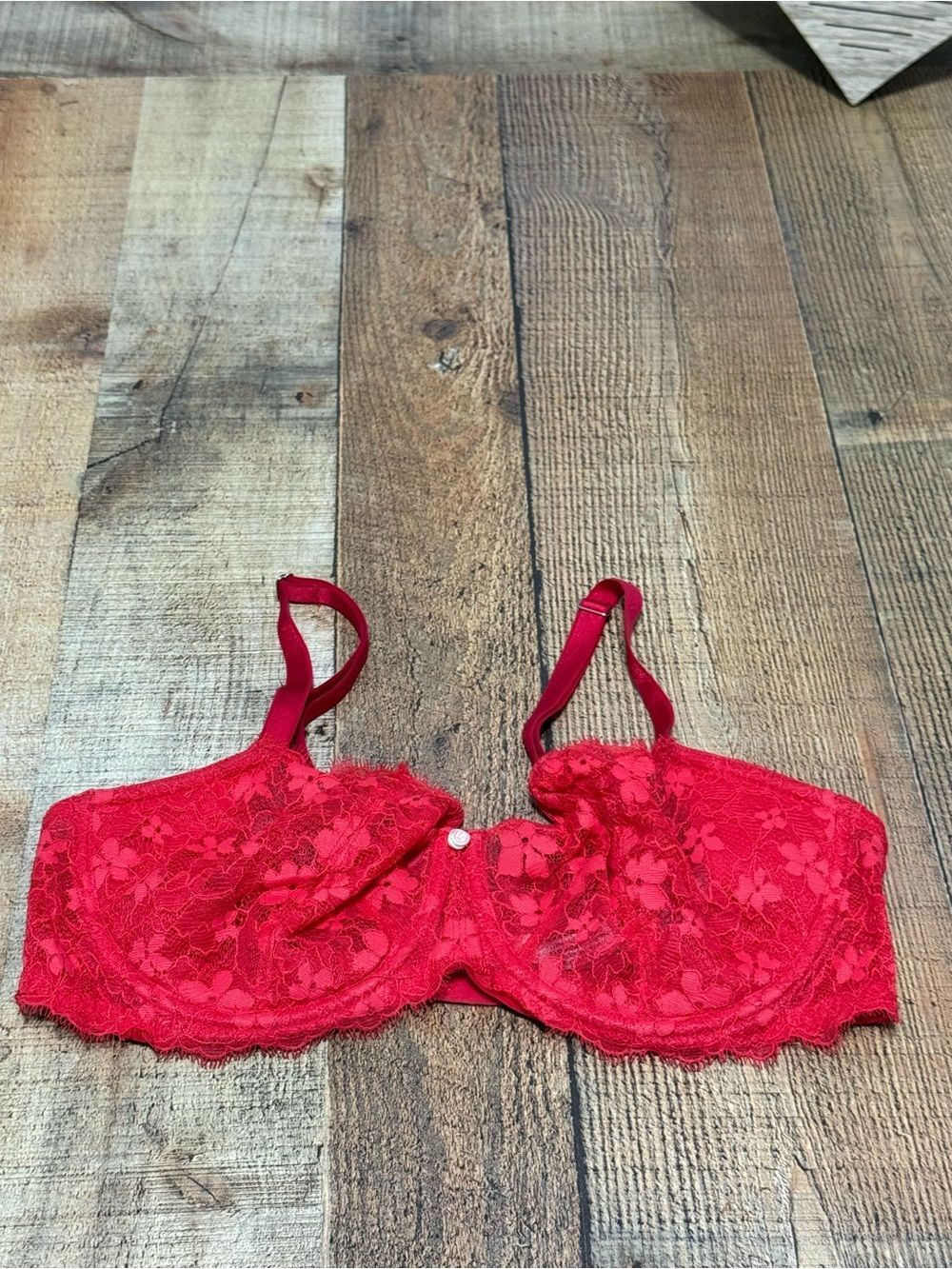 Victoria’s Secret dream angels push up without padding bra